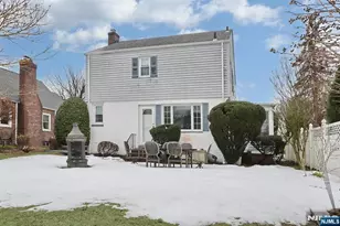 669 Ramapo Rd, Teaneck Township, NJ 07666 - Photo 31