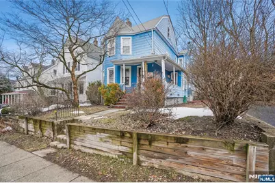 68 Chestnut Street, Montclair, NJ 07042 - Photo 1