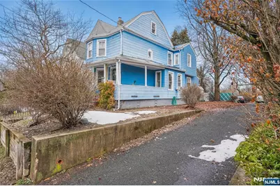 68 Chestnut Street, Montclair, NJ 07042 - Photo 3