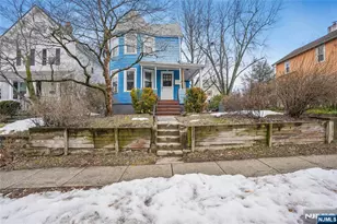 68 Chestnut St, Montclair, NJ 07042 - Photo 33