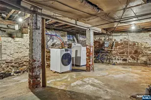 68 Chestnut St, Montclair, NJ 07042 - Photo 25