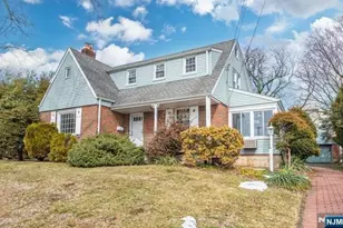 567 Windsor Rd, Wood Ridge, NJ 07075 - Photo 3