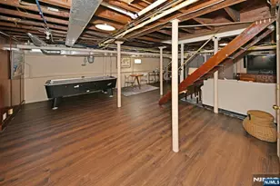 25 Pascack Rd, Park Ridge, NJ 07656 - Photo 29