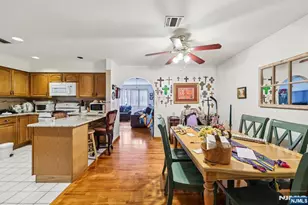 297 Kinney St, Newark, NJ 07105 - Photo 15