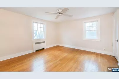 428 Essex Avenue, Bloomfield, NJ 07003 - Photo 17