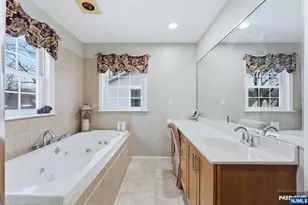 260 Hamilton Rd, Teaneck Township, NJ 07666 - Photo 29