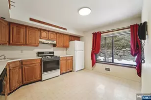 14 Brookside Heights 14G, Wanaque, NJ 07465 - Photo 19