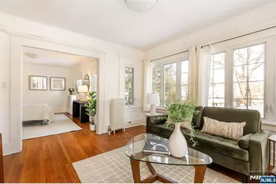 166 Montclair Avenue, Montclair, NJ 07042 - Photo 21