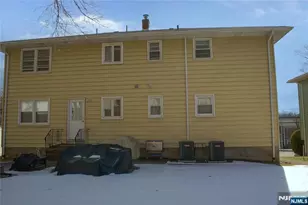 85 Rock Rd, Hawthorne, NJ 07506 - Photo 7