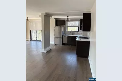 2400 Hudson Terrace 3F #3F, Fort Lee, NJ 07024 - Photo 3