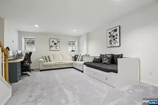 653 Richmond Ct, Ramsey, NJ 07446 - Photo 37