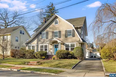 17 Mendl Terrace, Montclair, NJ 07042 - Photo 3