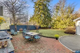 17 Mendl Terrace, Montclair, NJ 07042 - Photo 35