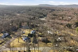 608 Covington Pl, Franklin Lakes, NJ 07417 - Photo 31