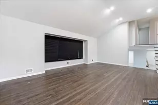 608 Covington Pl, Franklin Lakes, NJ 07417 - Photo 7