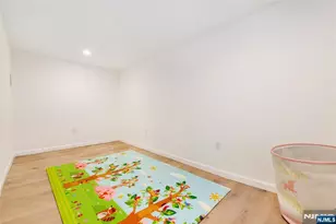 363 Marlboro Rd, Englewood, NJ 07631 - Photo 27