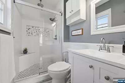 22 Elizabeth Court, Bloomfield, NJ 07003 - Photo 17