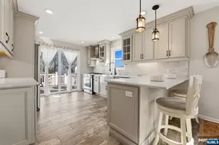 22 Elizabeth Ct, Bloomfield, NJ 07003 - Photo 7