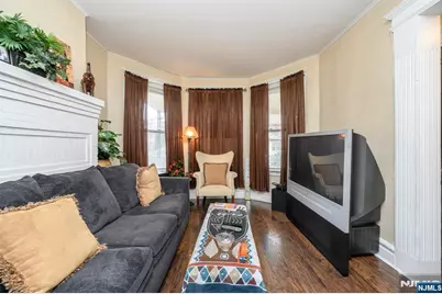 1053 Hunterdon Street, Newark, NJ 07112 - Photo 3