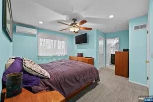 15 Littlewood Ct, Wayne, NJ 07470 - Photo 17