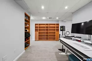 15 Littlewood Ct, Wayne, NJ 07470 - Photo 27