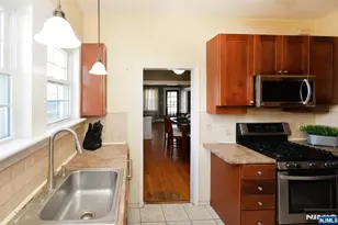 63 Franklin Ave, Saddle Brook Township, NJ 07663 - Photo 9