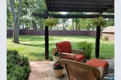 19 Berkeley Terrace, Livingston, NJ 07039 - Photo 3