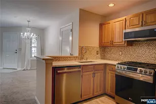 6014 Tudor Dr 6014, Pequannock Township, NJ 07444 - Photo 9