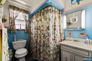 68 Kipp Pl, Paterson, NJ 07513 - Photo 23