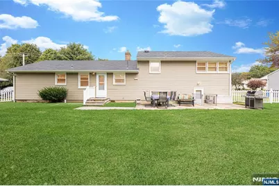 100 Eyland Avenue, Roxbury Township, NJ 07876 - Photo 33