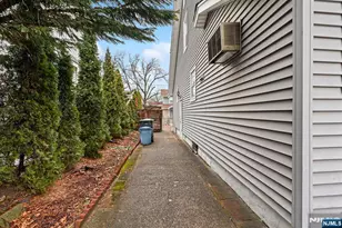 4 Banta Pl, Bergenfield, NJ 07621 - Photo 29