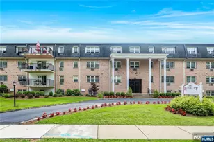 540 Fairview 102, Westwood, NJ 07675 - Photo 3