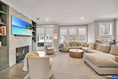 23 Legion Drive 202 #202, Cresskill, NJ 07626 - Photo 5