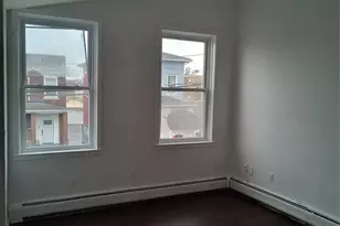 17 Laird Pl, Cliffside Park, NJ 07010 - Photo 11