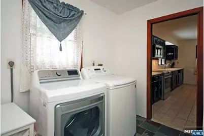 28 Overlook Road, Little Falls Township, NJ 07424 - Photo 13