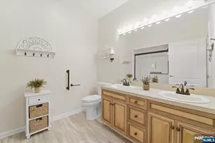 375 Rifle Camp Road 105, Woodland Park, NJ 07424 - Photo 11