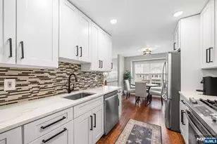 900 Somerset Ct, Ramsey, NJ 07446 - Photo 11