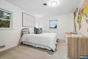 398 Grove St, Montclair, NJ 07043 - Photo 21