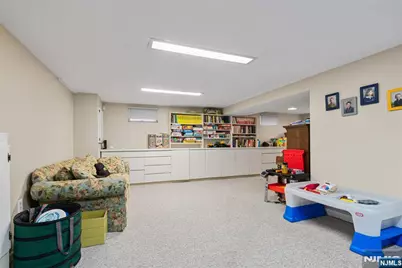 792 Washburn Street, Teaneck Township, NJ 07666 - Photo 33