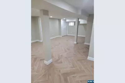 57 E Hudson Avenue, Englewood, NJ 07631 - Photo 31