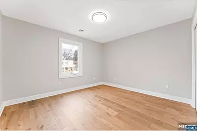 57 E Hudson Avenue, Englewood, NJ 07631 - Photo 19