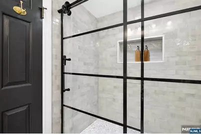 112 Bloomfield Street 1 #1, Hoboken, NJ 07030 - Photo 11