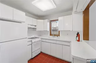 325 High St, Closter, NJ 07624 - Photo 23