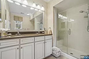 4 Slate Ct, Woodland Park, NJ 07424 - Photo 17