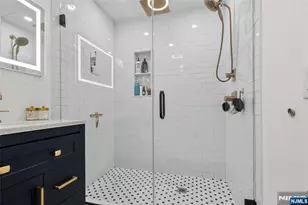 817 7th Street A, Secaucus, NJ 07094 - Photo 27