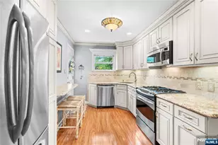193 Wales Ave, River Edge, NJ 07661 - Photo 7