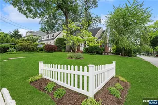 193 Wales Ave, River Edge, NJ 07661 - Photo 3