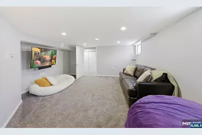 12 Chestnut Street, Cresskill, NJ 07626 - Photo 33