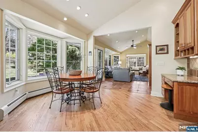 132 Dimmig Road, Upper Saddle River, NJ 07458 - Photo 9