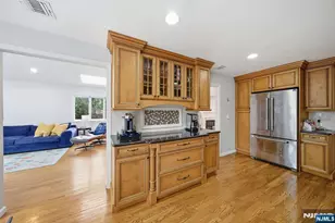 126 Sussex Rd, Tenafly, NJ 07670 - Photo 15